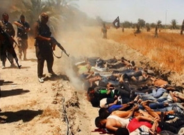 Phiến quân IS hành quyết binh lính Iraq.